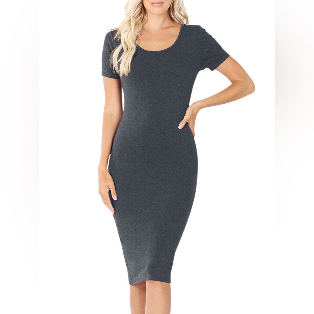 Zenana Premium grey short sleeve bodycon midi dress